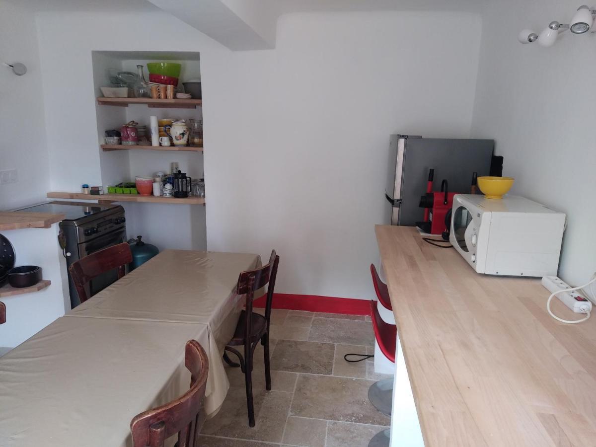 Maison Individuelle 5 Couchages Dans Ferme Equestre Aups Esterno foto